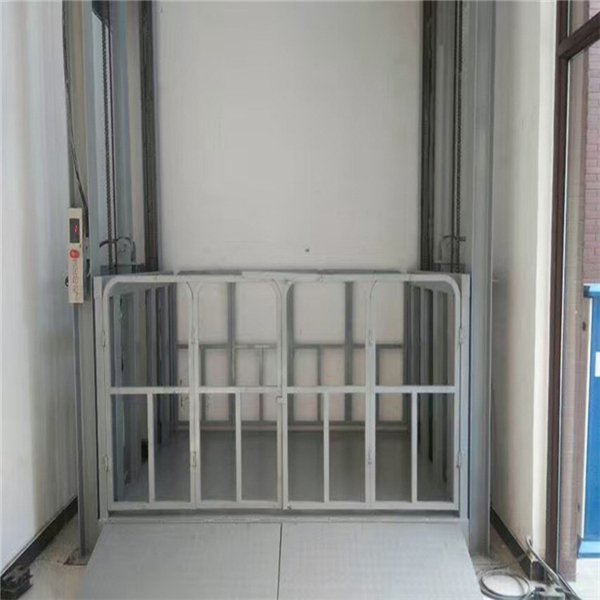 <b>汽車舉升機(jī) </b>